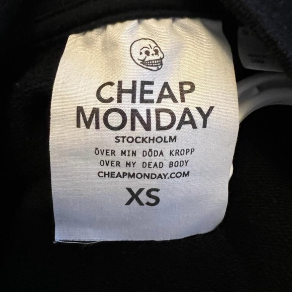 Cheap Monday black crewneck - Picture 2 of 2
